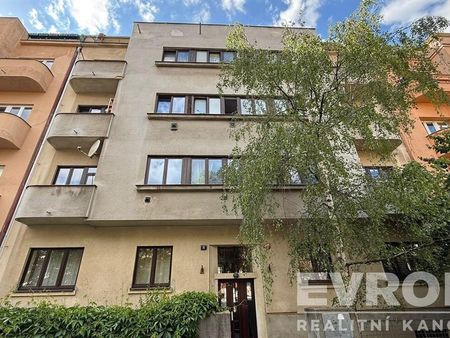Pronájem bytu 1+kk 25 m2 - Fotografie 2