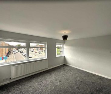 3 bedroom apartment to rent - Photo 3