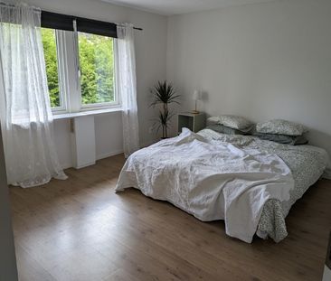 Kungsängen - 4rok - tillsv - 17.250kr/mån - Photo 4