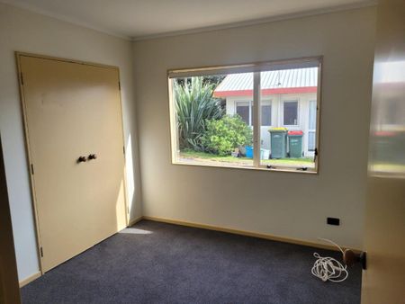 2/172 Frankley Road, Frankleigh Park, New Plymouth - Photo 5