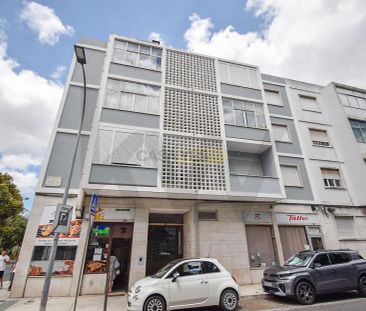 Apartment T1 in São Domingos de Benfica, Lisboa - Photo 3