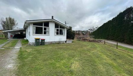 Three Bedroom Rural Living - Photo 4