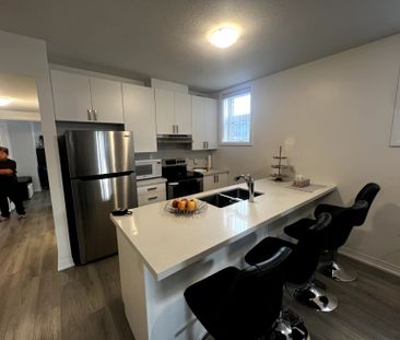 For Lease - 6705 Cropp Street Unit# 66, Niagara Falls, Ontario - Photo 6