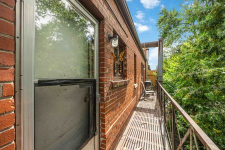 For Lease - 4990 Dundas Street Unit# A, Toronto, Ontario - Photo 2