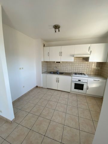 Location Appartement 2 pièces 46m² RODEZ 12000 - Photo 5