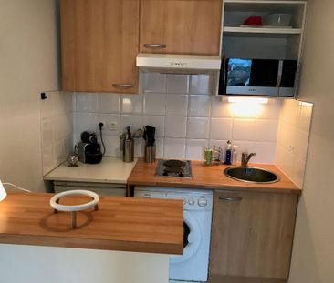 Location Appartement 2 pièces 34m² - Photo 3