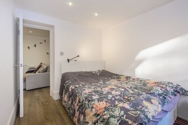 3 bedroom apartment to rent - Photo 1