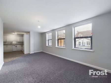 Station Road, Ashford, Surrey,TW15 - Photo 2