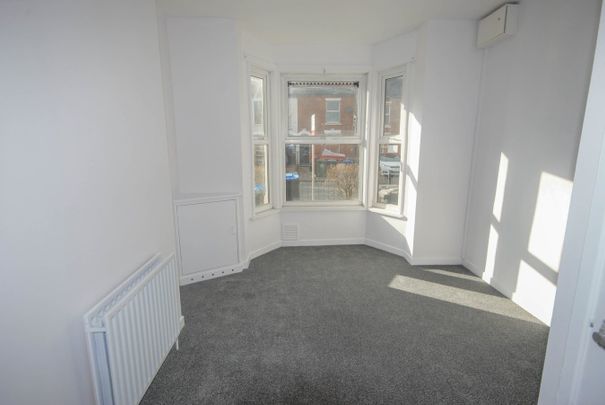 Bath Street, Rugby, CV21 - Photo 1