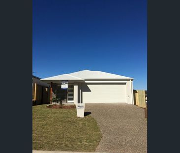 Spacious Family Home - Photo 1