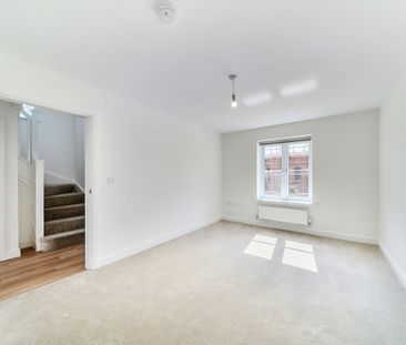 Upton Lawn Grove - Photo 5