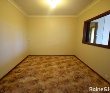 Looking for a Sea Change? - Photo 3