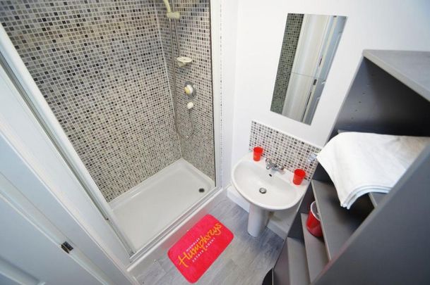 3 bedroom apartment to rent - Photo 1
