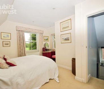 4 bedroom semi-detached house to rent - Photo 5