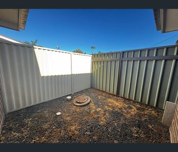 1/17b Davis Road, Marayong, NSW 2148 - Photo 1