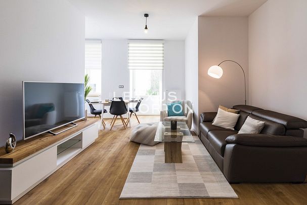 Pronájem bytu 2+kk 63 m² - Photo 1