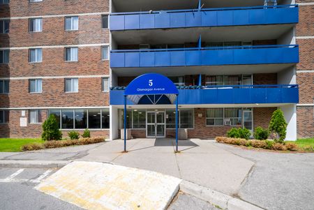 For Lease - 5 Glamorgan Avenue Unit# 610, Toronto, Ontario - Photo 4