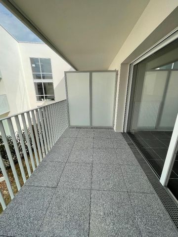 Location Appartement 3 pièces 62m² CHAMBRAY LES TOURS 37170 - Photo 5