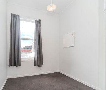 Rooms for Rent in the Heart of Berhampore - Photo 2