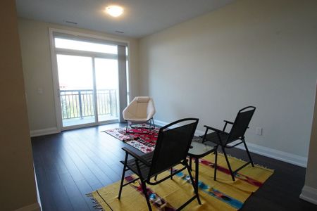 For Lease - 5917 Main Street Unit# 410, Whitchurch-Stouffville, Ontario - Photo 2