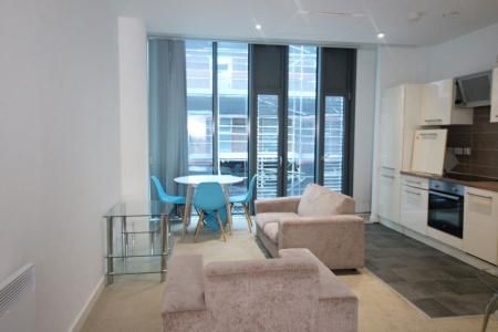 S1 - Solly Place - 2 Bed , 2 Bath . - Photo 5