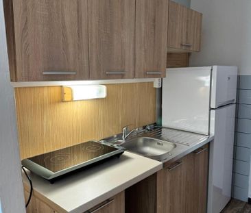 Pronájem bytu 1+kk 30 m2 - Fotografie 3