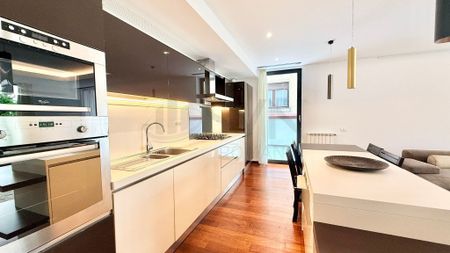 APARTAMENT SPECTACULOS l GRADINA 100 MP l 2 GARAJE l GYM l PRIMAVERII - Fotografie 4