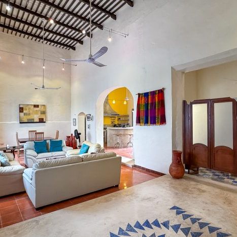 ELEGANT SANTIAGO COLONIAL STEPS FROM THE MÉRIDA ENGLISH LIBRARY FOR RENT – FULLY EQUIPPED & MOVE-IN READY (YPS-01-0110) - Foto 1
