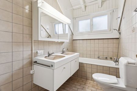 Large duplex apartment - fireplace - 2 balconies - ideal location - Foto 3