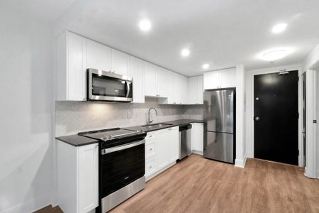 Pacific Terrace Apartments - Photo 5