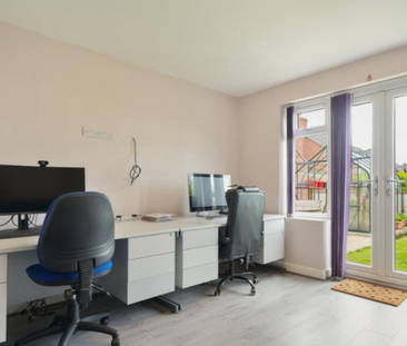 5 Bedroom - Photo 6