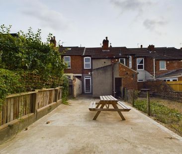 4 bedroom house to rent - Photo 5