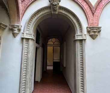 Pregiato monolocale in contesto medievale - Photo 1