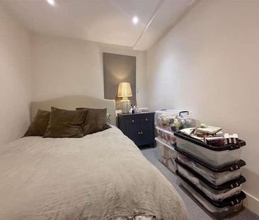 Landor Road, London, SW9 - Photo 1
