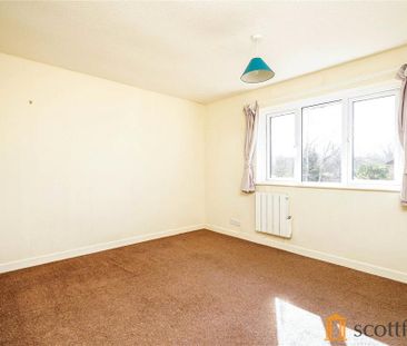 2 bedroom semi-detached house to rent - Photo 3