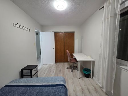 For Lease - 2155 South Millway N/A Unit# 21, Mississauga, Ontario - Photo 3