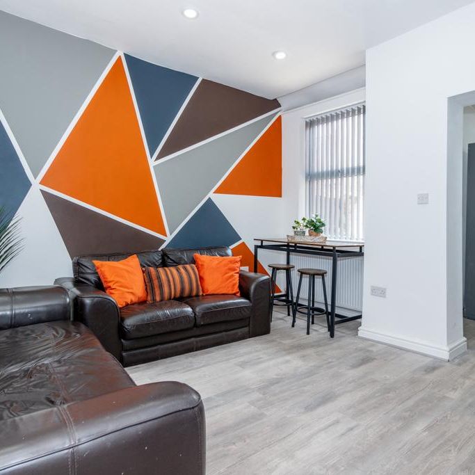 5 bedroom terraced house to rent - Photo 1