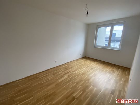 Moderne 2 Zimmer Wohnung mit atemberaubender Terrasse - Photo 1