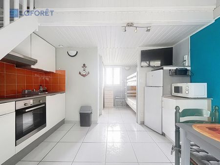 House - Photo 2