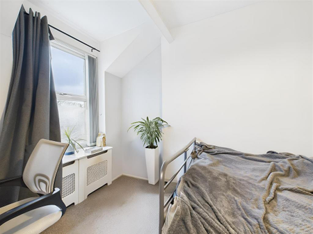 4 bedroom private hall to rent - Photo 2