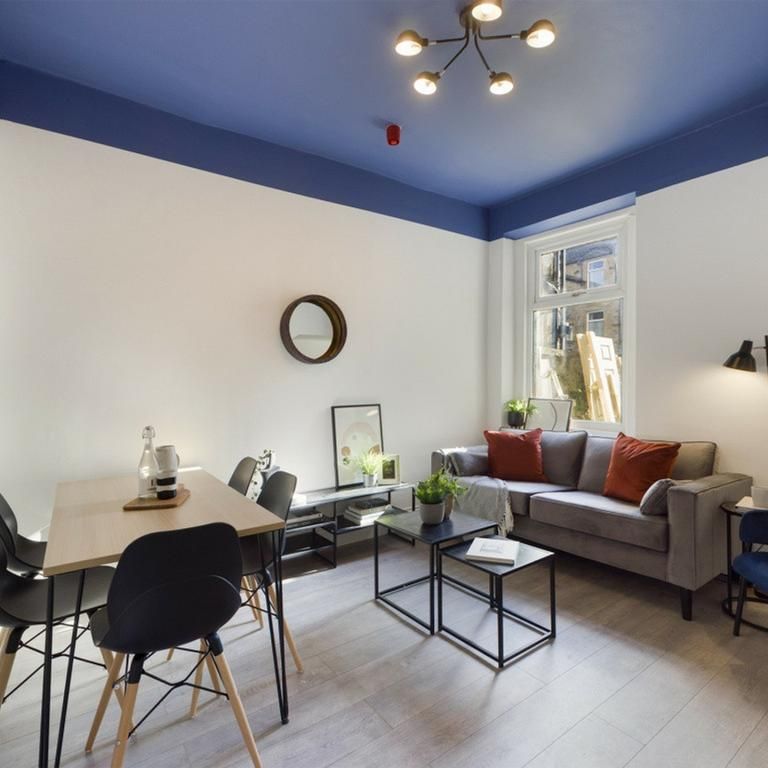 1 bedroom in a house share to rent - Photo 1