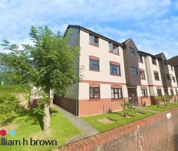 California Close, Colchester - Photo 4