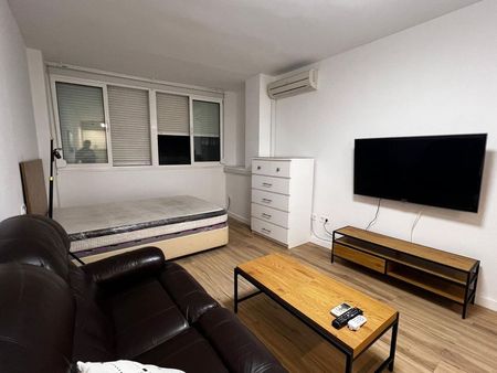 Alquiler de estudio en Montemar - Foto 4