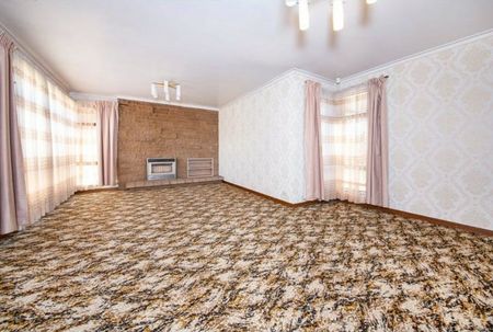 PRIVACY, SPACE & LOCATION - Photo 5