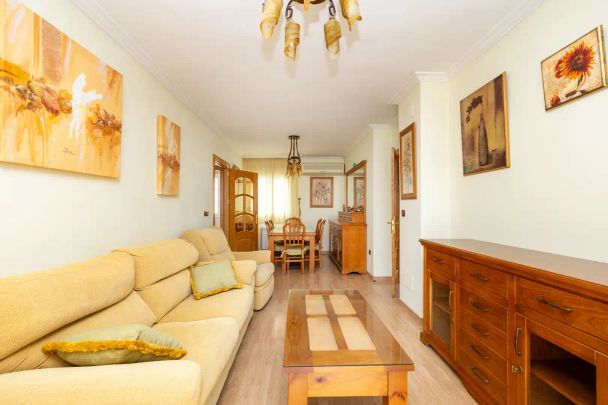 Armilla - Photo 1