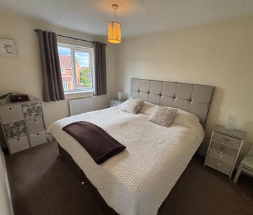 3 bedroom detached house to rent - Photo 3