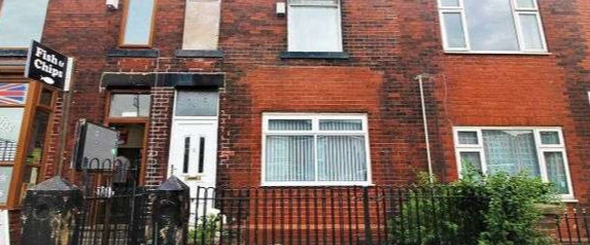 Tonge Moor Road Room 6 - Photo 1