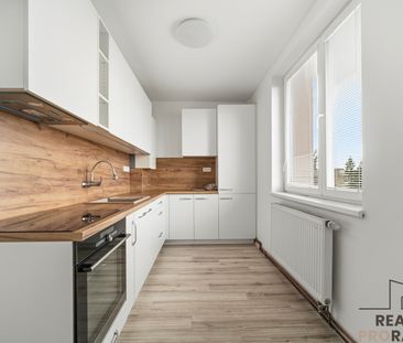 Pronájem bytu 3+1 74 m², II, Chrudim - Photo 1