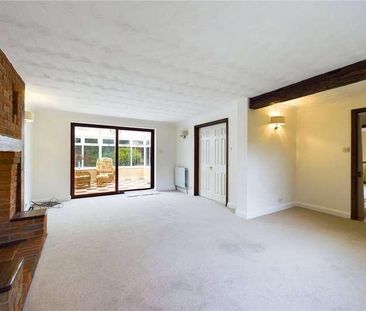 Springfield Road, Pamber Heath, Tadley, Hampshire, RG26 - Photo 1