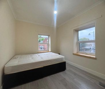 3 bedroom flat to rent - Photo 5